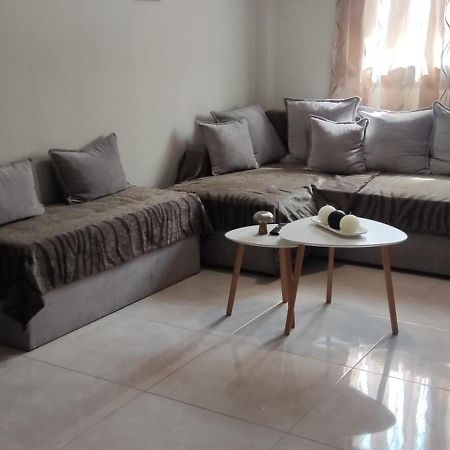Appartement Πολυτελεσ -Μοντερνο Διαμερισμα à Larissa Extérieur photo